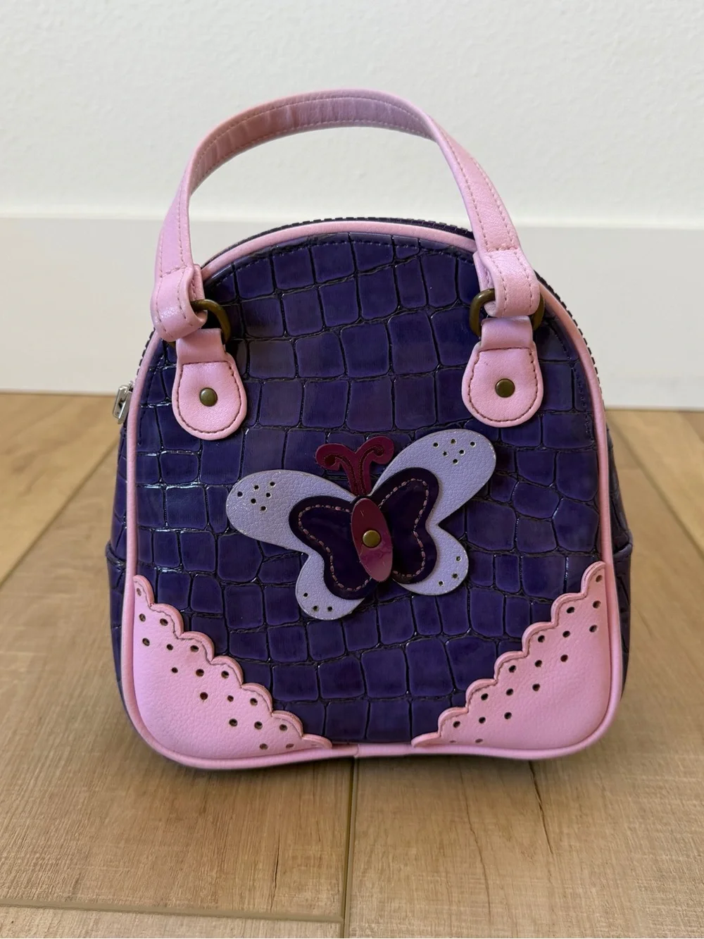 Gymboree purse VTG “Backyard Explorer” Purple Butterfly Bag Patent Faux Leather